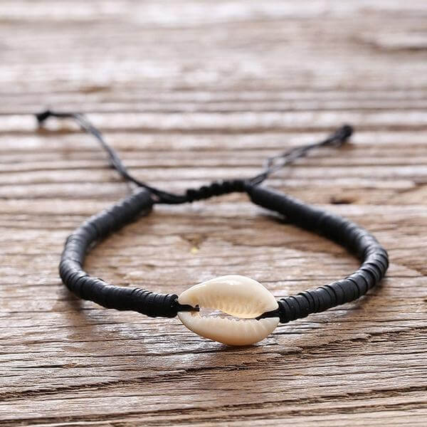 Makana Cowrie Shell Anklet by Altaes Design